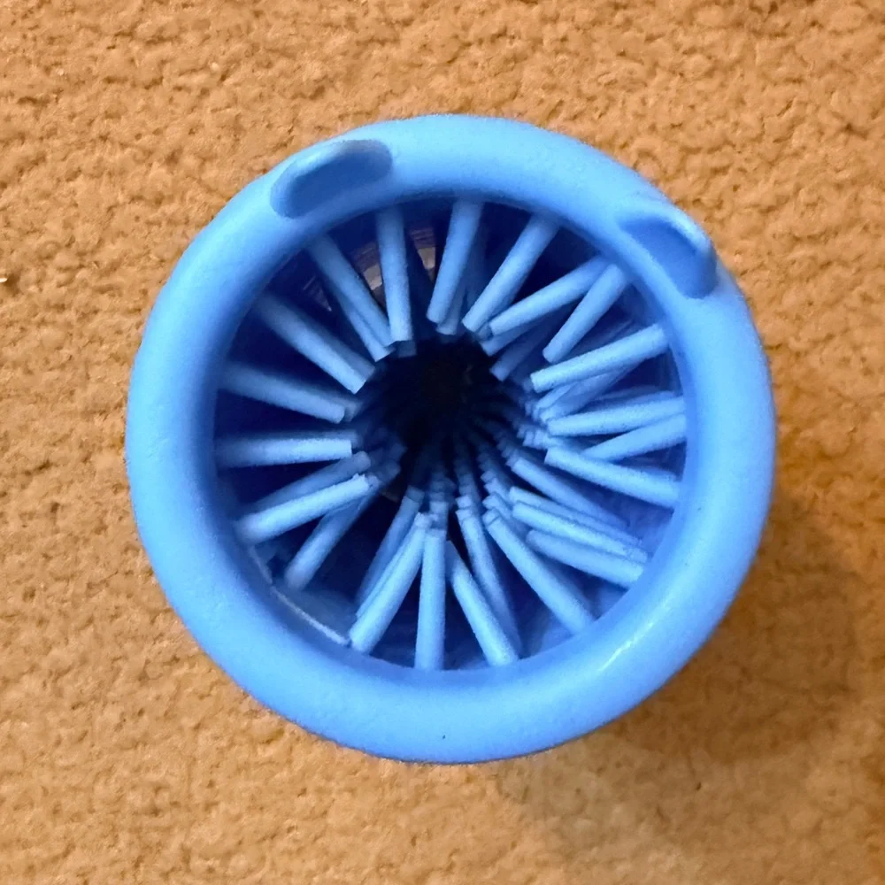 Dog‎ Paw Cleaner